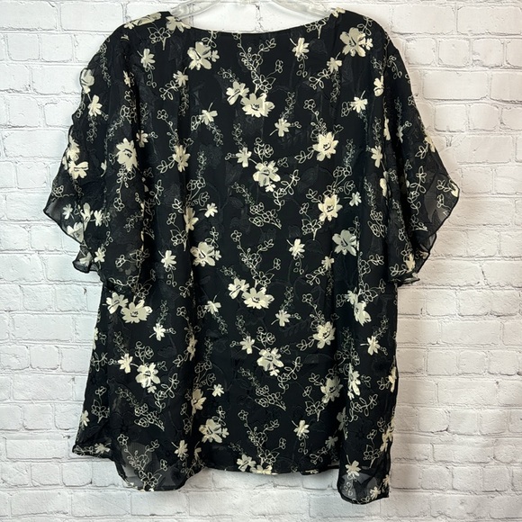 BloomChic Black Floral Split Sleeve Chiffon Sheer Overlay Blouse Plus Si… - Picture 7 of 7